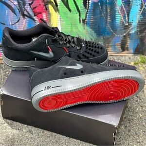 Nike Men's Black and Red Spiked Sneakers
